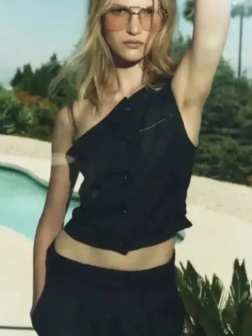 Zara Black Asymmetric Button-Front Vest M - Picture 2 of 8